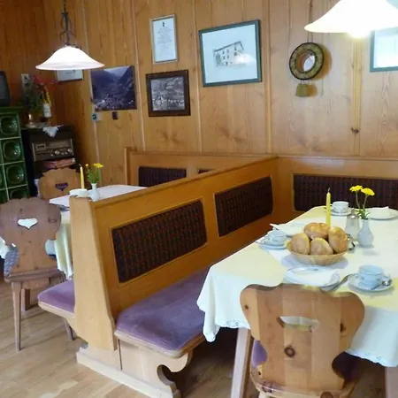 Bed & Breakfast Moser *